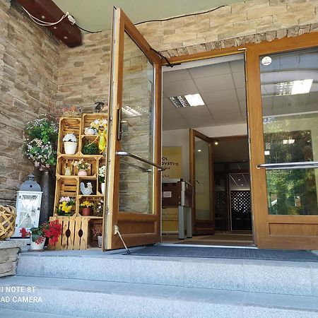 Apartmanovy Dom Fatrapark 1- Ap 318, Ap 306 Mezonet Ruzomberok Exterior photo
